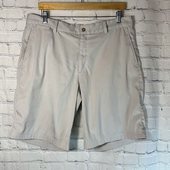 Nike Golf Tour Performance Khaki Mens Dri Fit Shorts size 36 Polyester LOOK - Picture 1 of 8